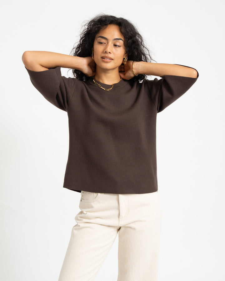 Bruine Dames Trui Fijne Knit Minimale in Bruin 1