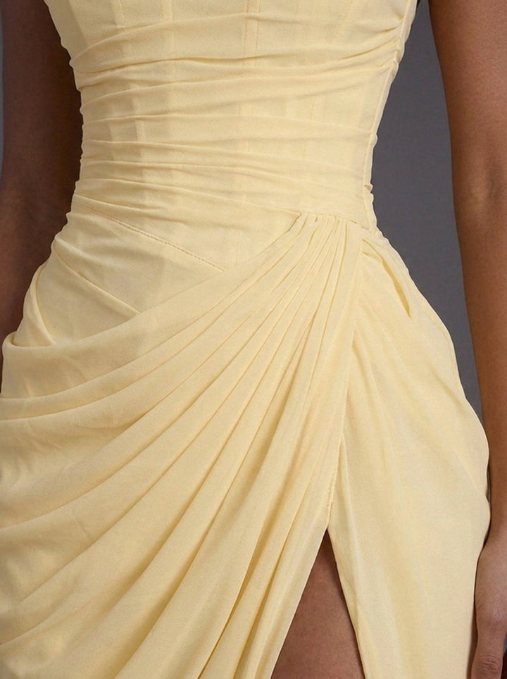 Florence strapless gastenjurk met korsetlijfje en split foto 3