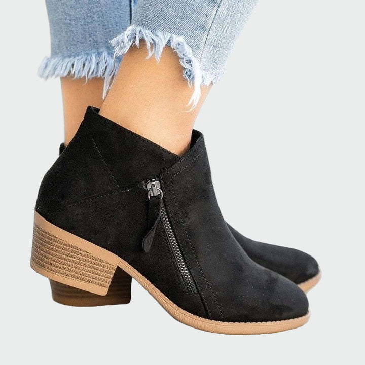 Dames laarzen voor Kerst outfit in leder in Zwart