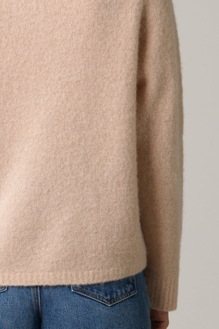 Dames trui uit alpaca-wol in beige (3)