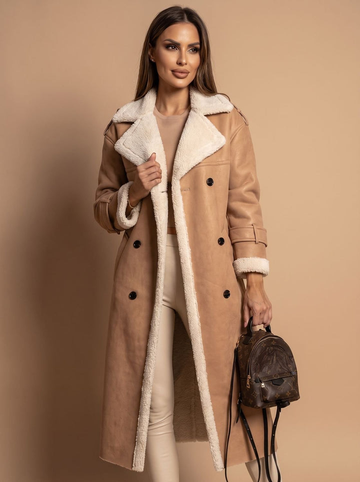 Dames winterjas in trenchstijl met wollen voering in Abrikoos