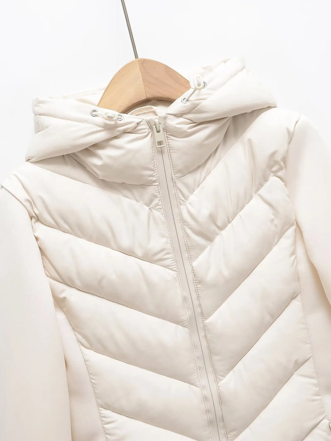 Dames winterjas licht gesteppeld met capuchon (3)