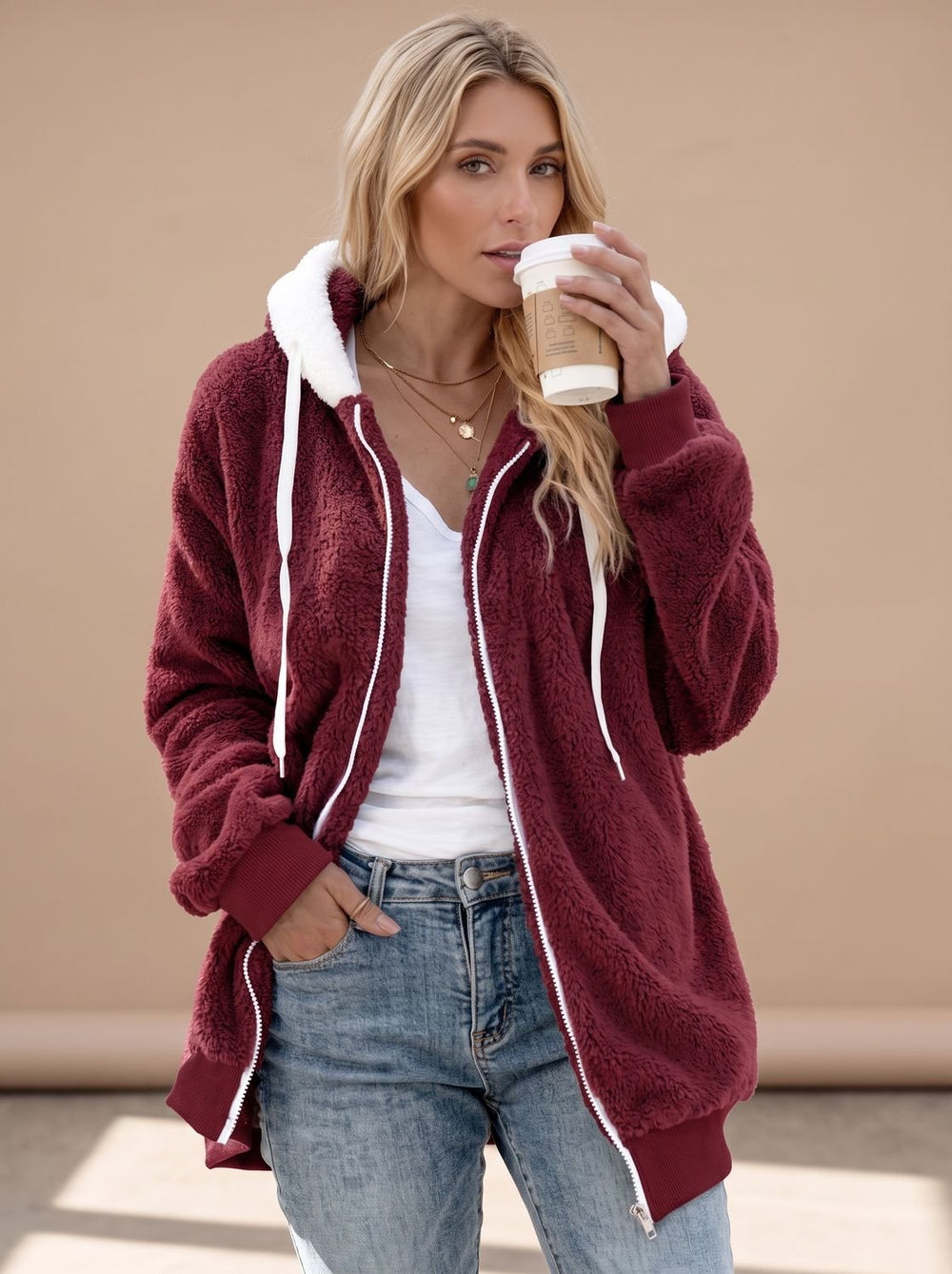 Dames Winterjas Oversized Pluche met Capuchon in Bordeaux