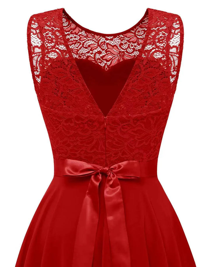Elegante dames High-Low jurk voor bruiloftsgasten in Donkerrood 2