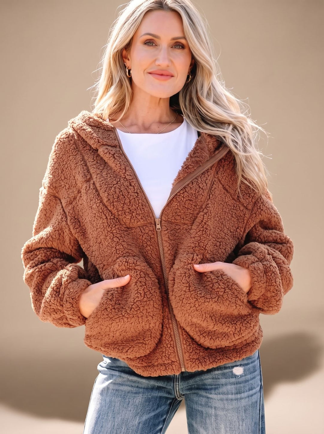 Warme Dames Winterjas in Teddy Fleece in Karamel